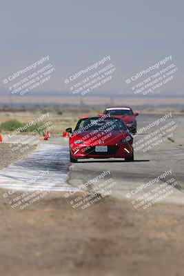 media/Sep-20-2025-Extreme Speed (Sat) [[1fcc23683c]]/Orange (Mid Intermediate)/Session 2 (Sunrise)/